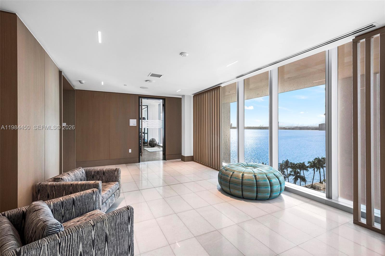 ESCOTTONIA PARK - Residential