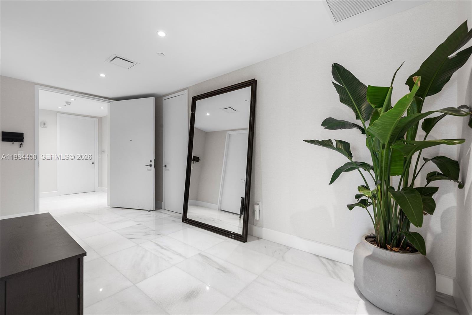 ESCOTTONIA PARK - Residential