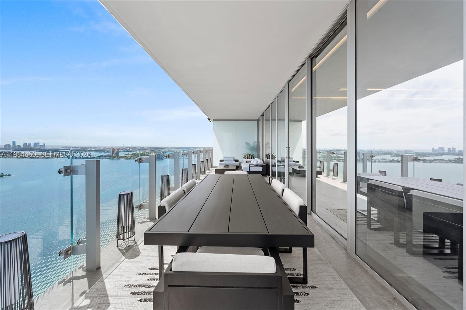 ESCOTTONIA PARK - Residential