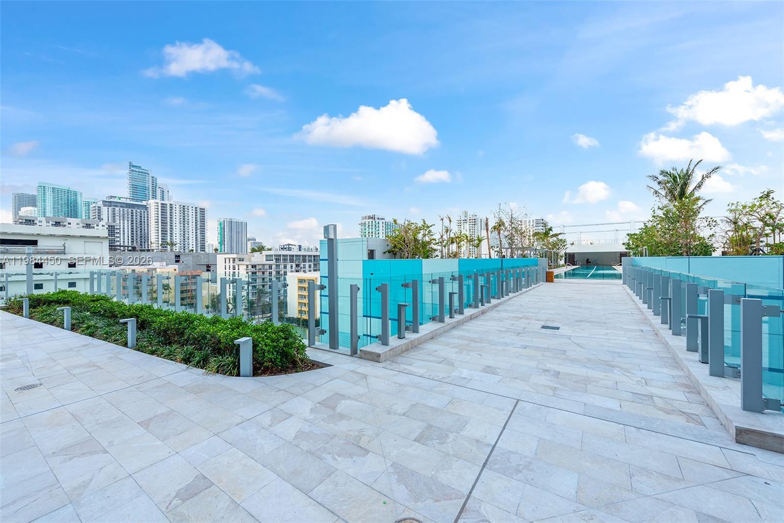 ESCOTTONIA PARK - Residential