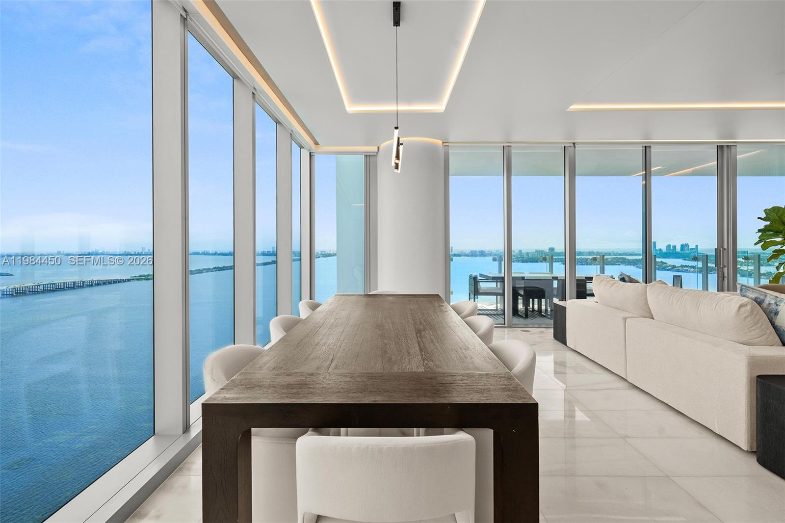 ESCOTTONIA PARK - Residential