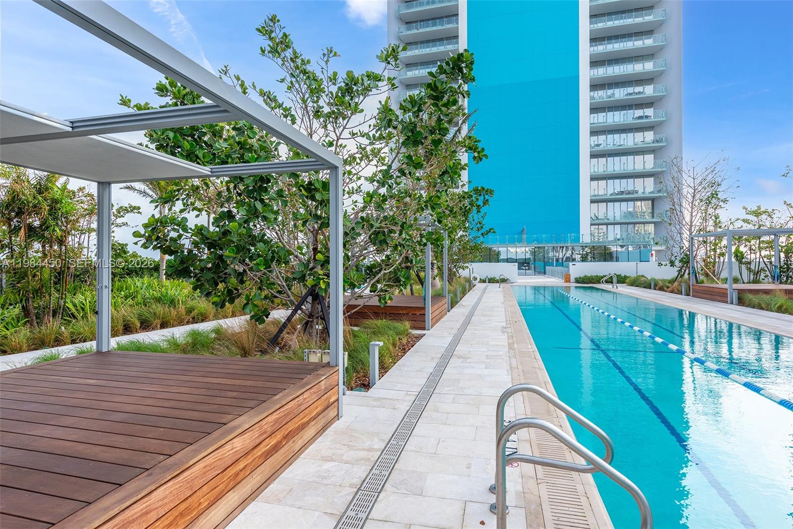 ESCOTTONIA PARK - Residential