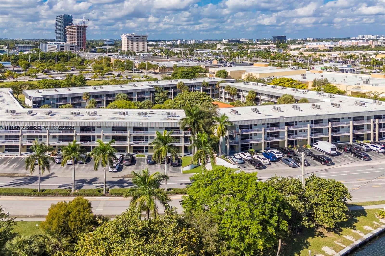 PARADISE BY THE SEA CONDO - Residential