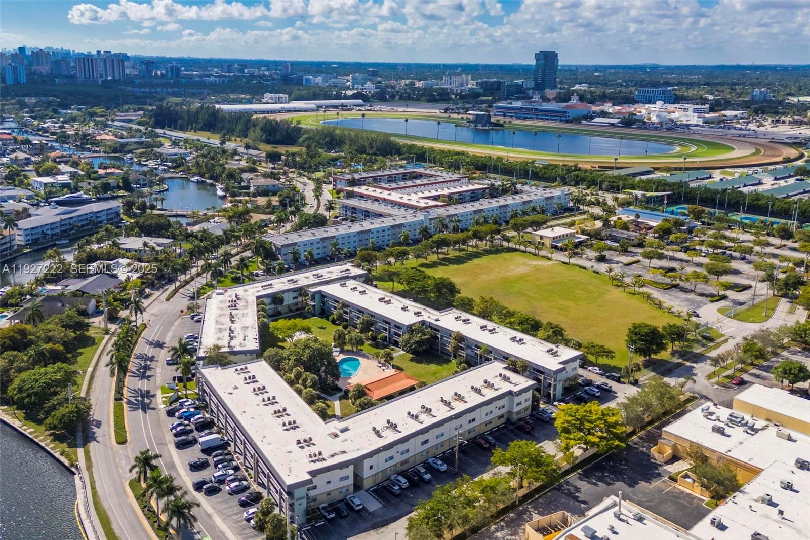 PARADISE BY THE SEA CONDO - Residential