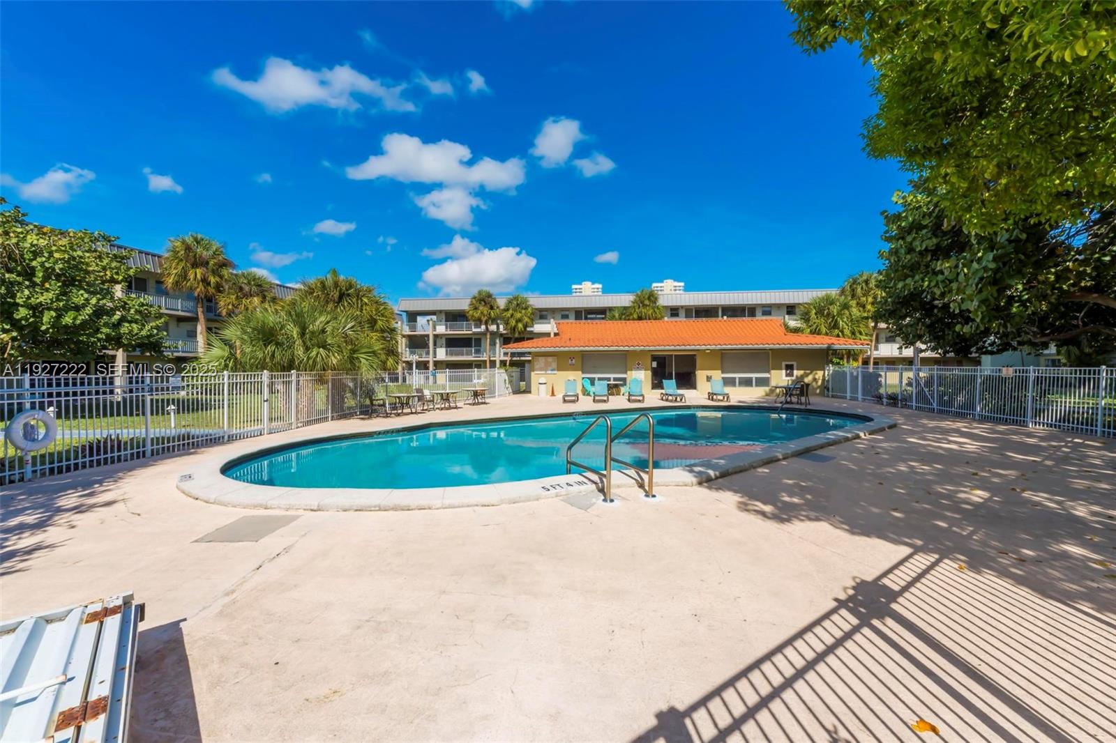 PARADISE BY THE SEA CONDO - Residential