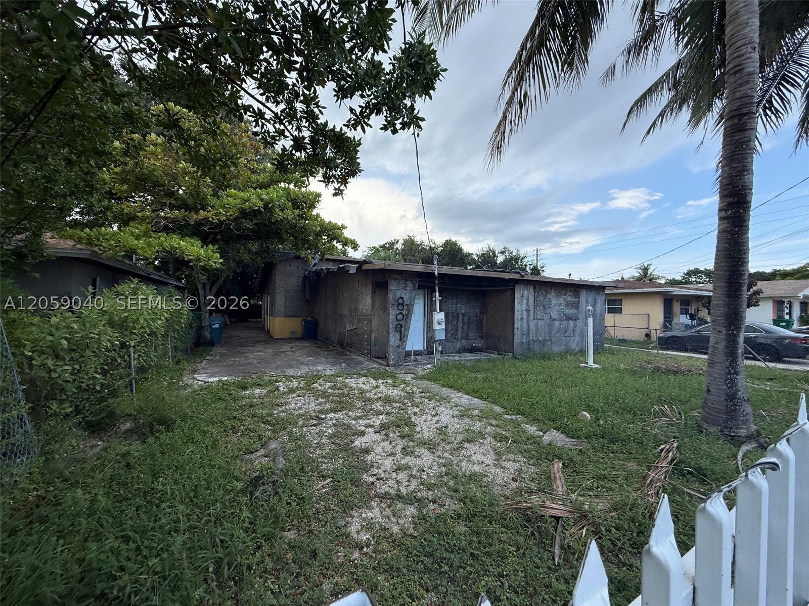 809 NW 108th St