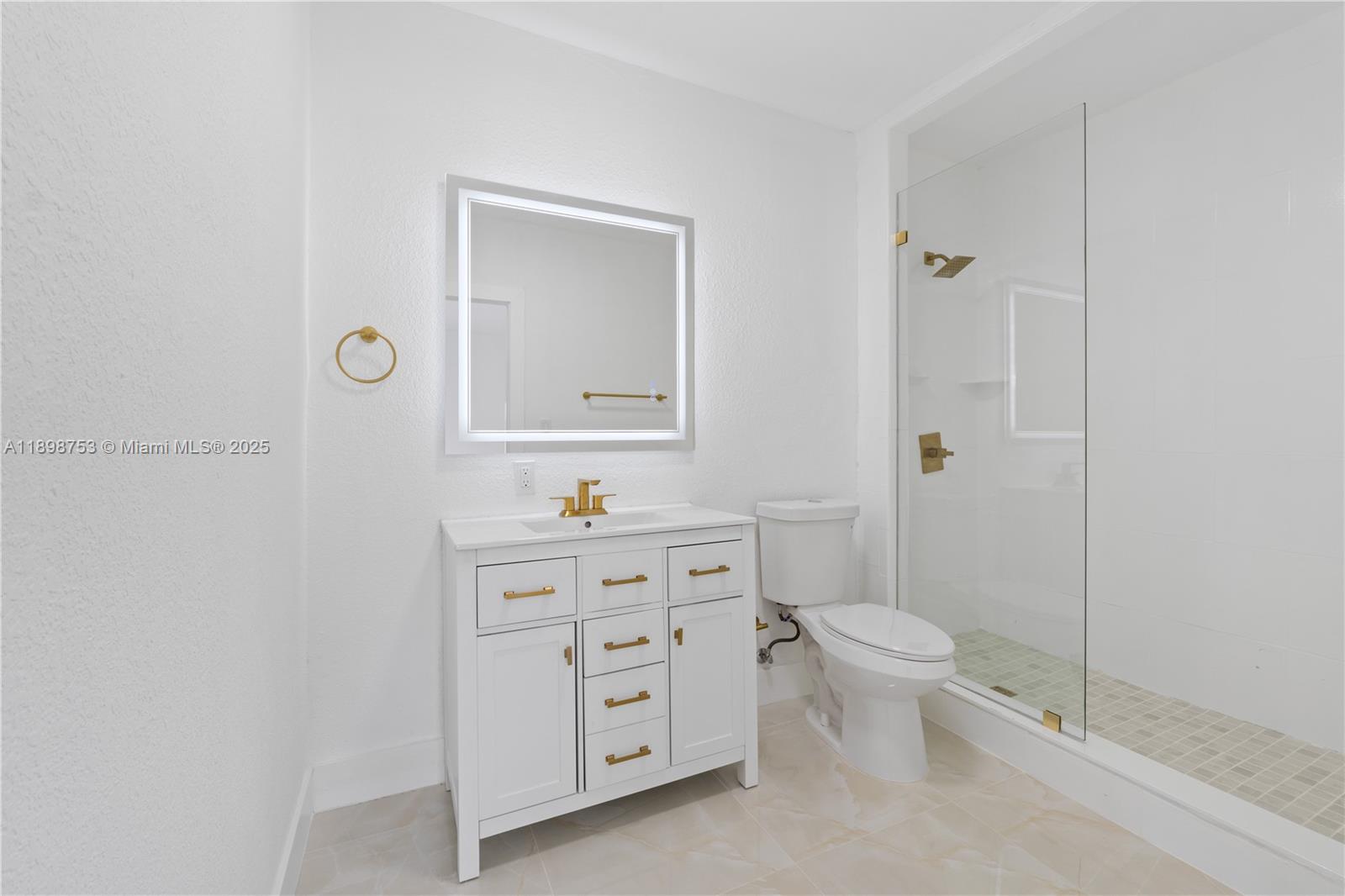 KNOLLS 1ST SECTION - Residential