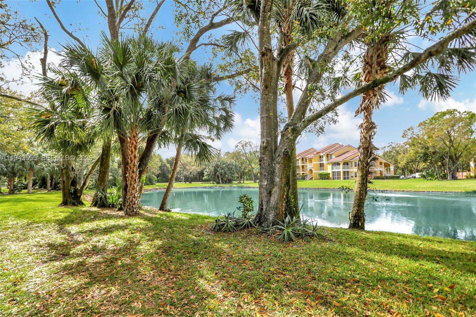 SAILBOAT POINTE CONDO - Residential