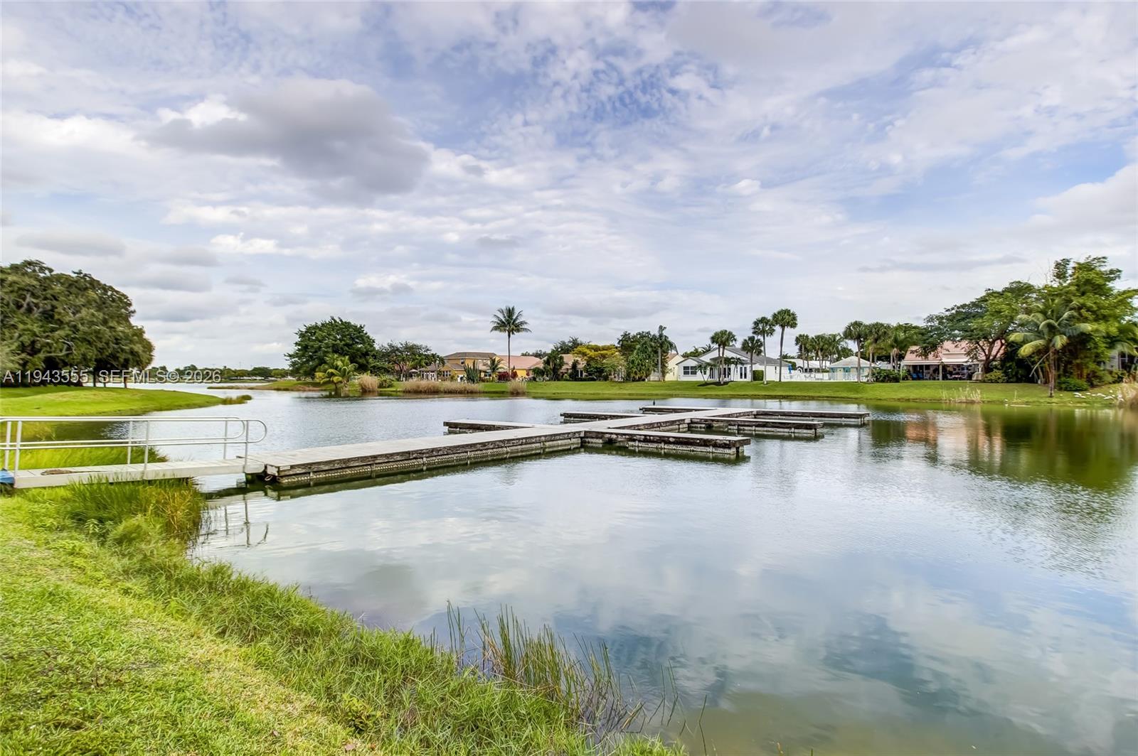 SAILBOAT POINTE CONDO - Residential