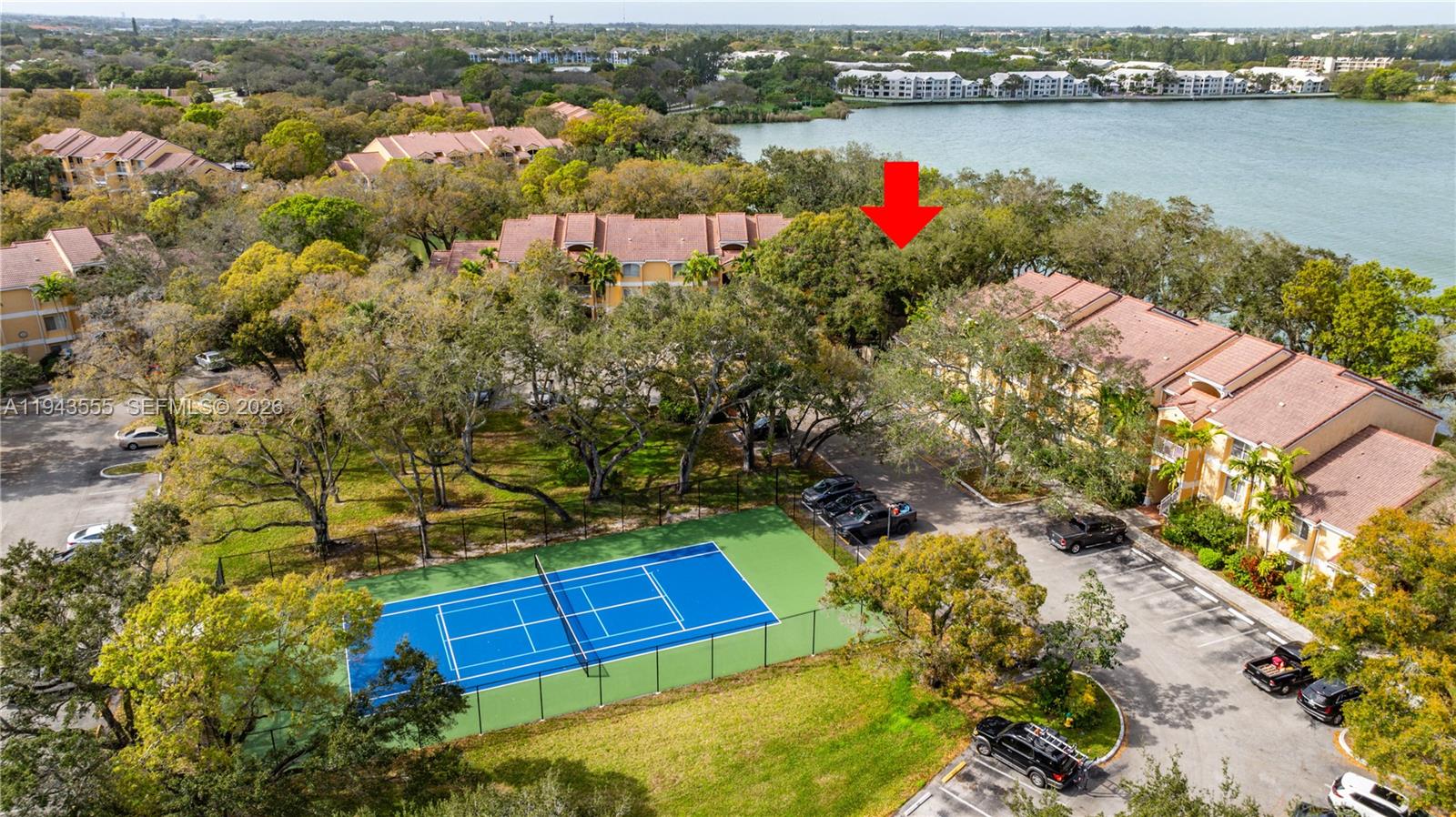 SAILBOAT POINTE CONDO - Residential