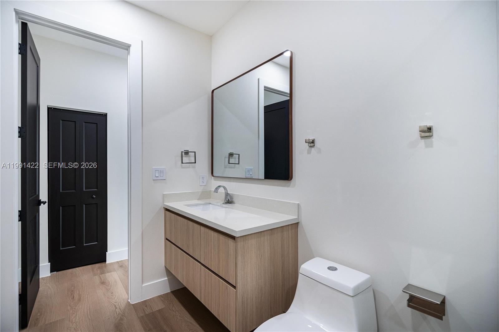 281 PRIME CONDO - Residential