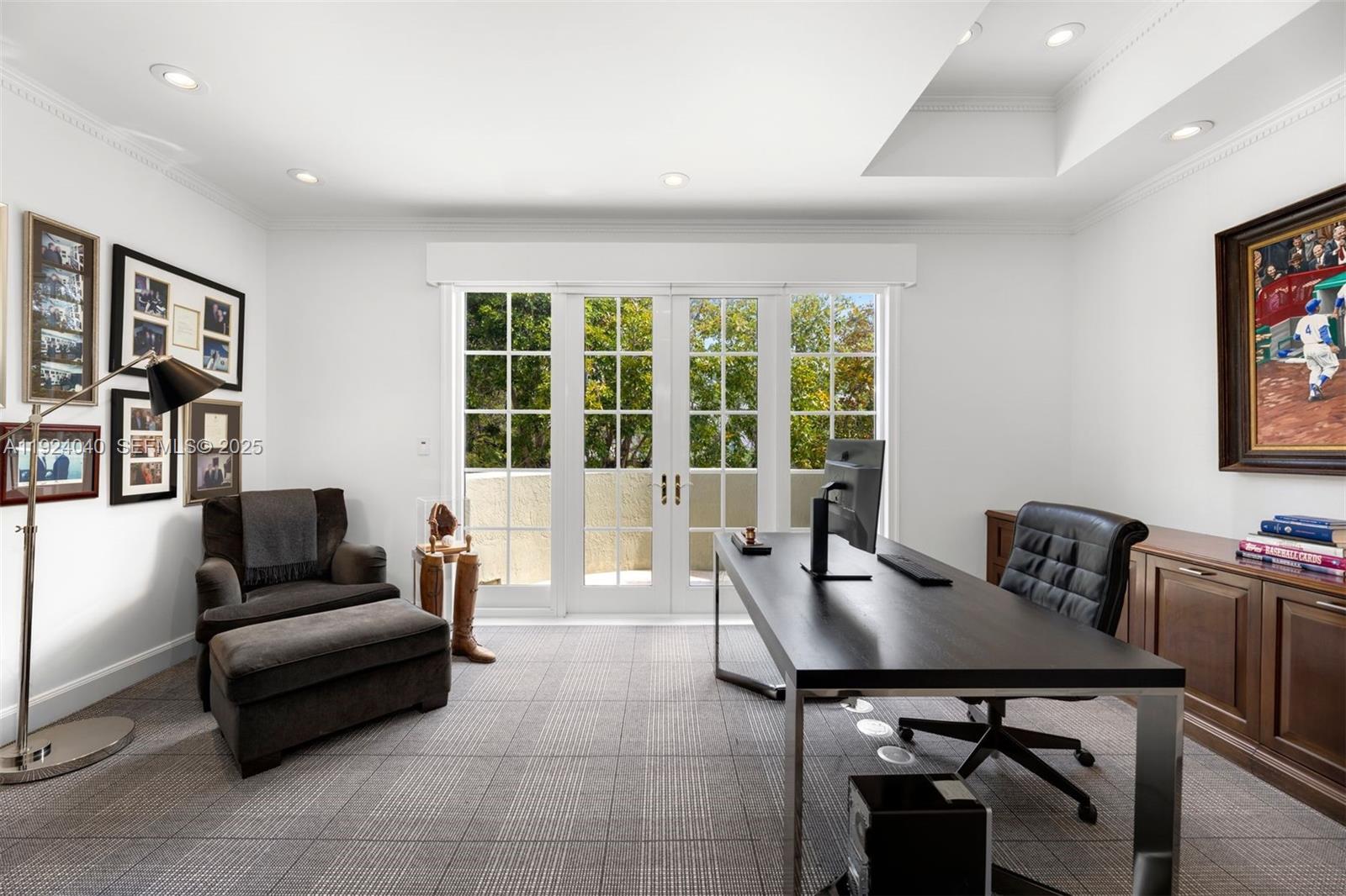 THE MOORINGS - Residential