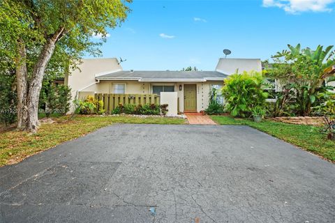 12246 SW 116th Ln 12246 Miami FL 33186