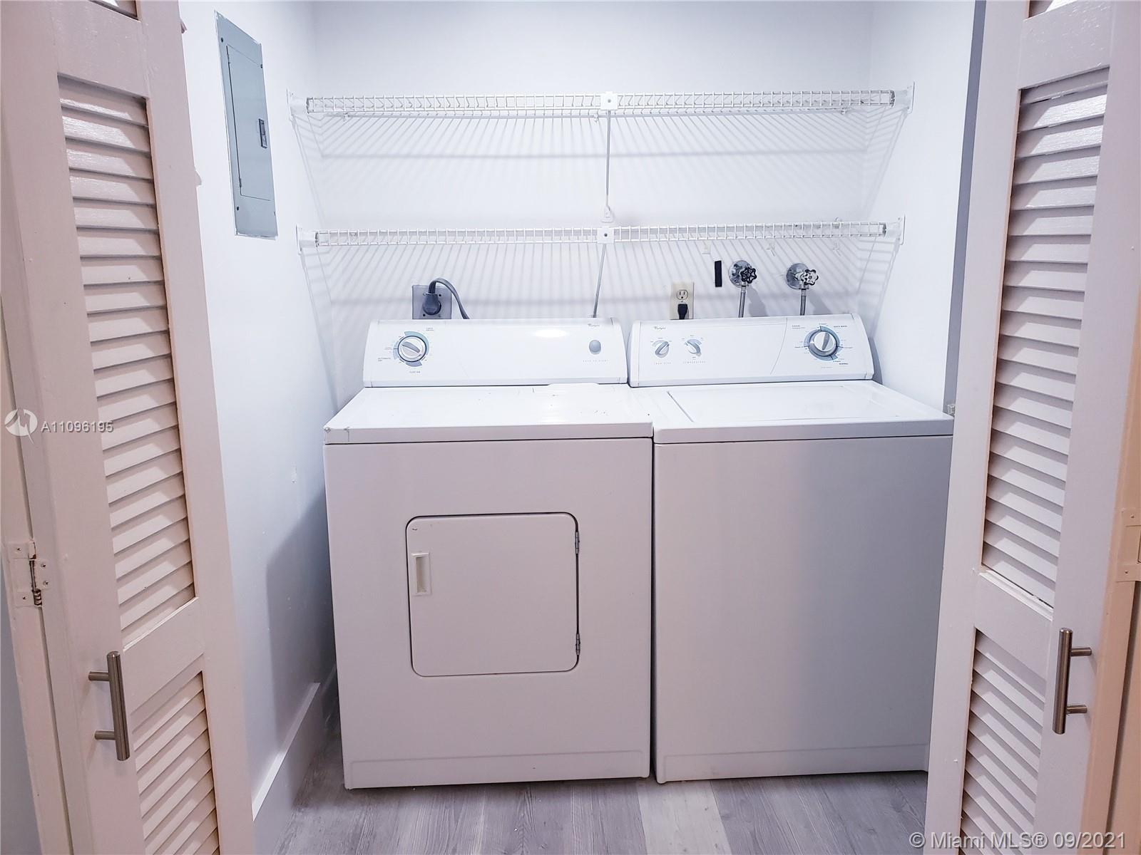 C C APTS AT BONAVENTURE C - Residential Lease