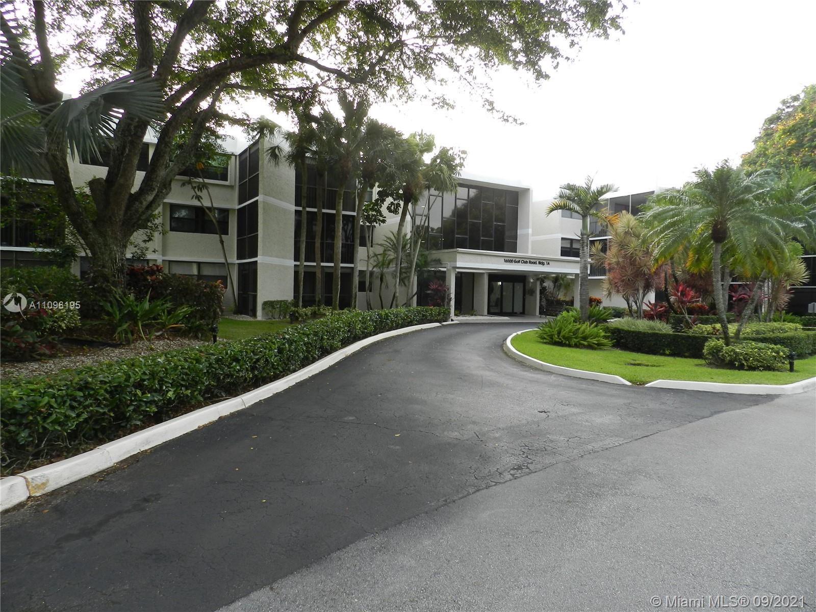 C C APTS AT BONAVENTURE C - Residential Lease