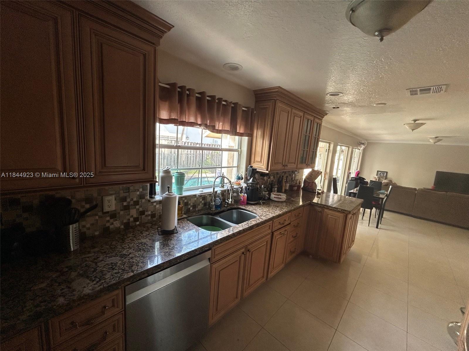 9410 SW 212th Ter
