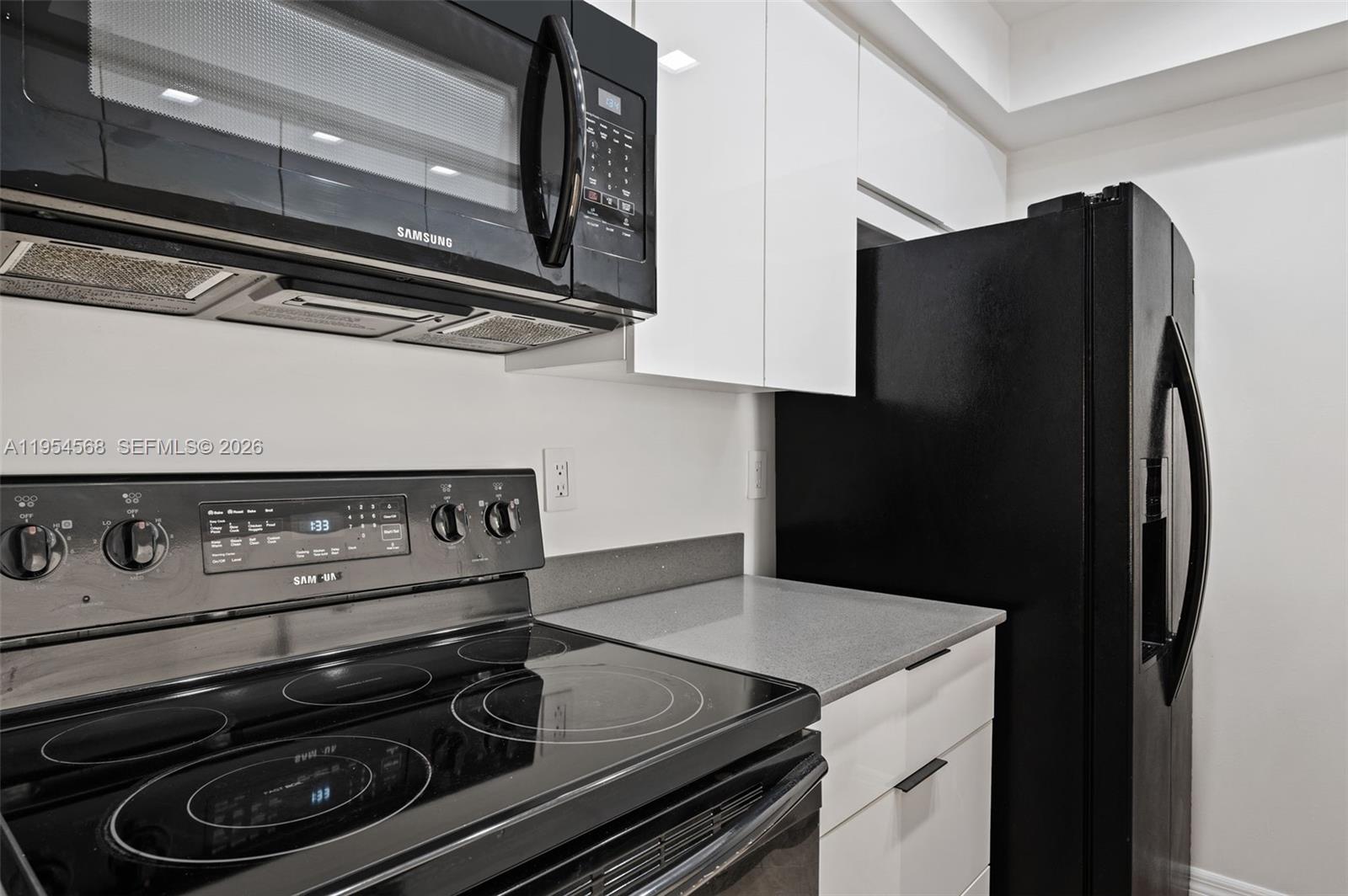 TARA GARDENS 1 CONDO - Residential