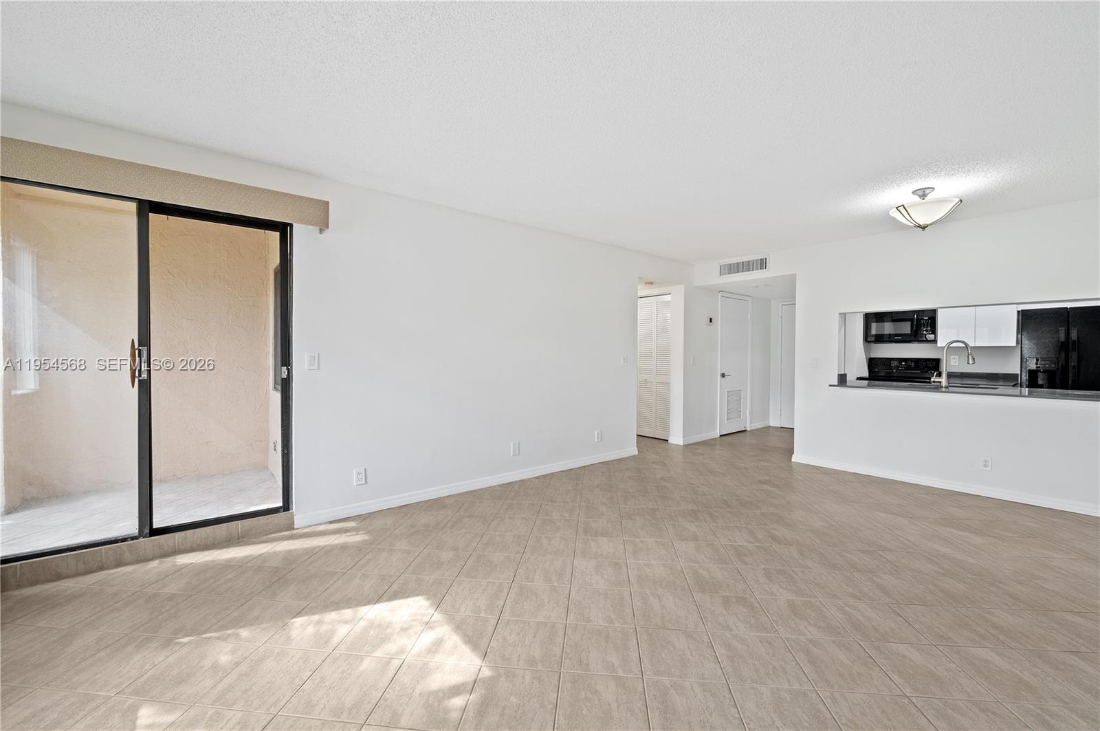 TARA GARDENS 1 CONDO - Residential