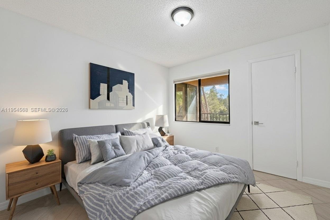 TARA GARDENS 1 CONDO - Residential