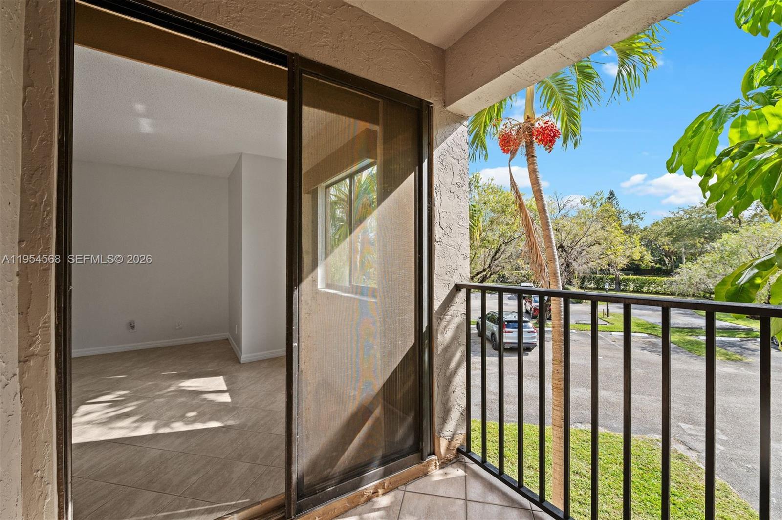 TARA GARDENS 1 CONDO - Residential