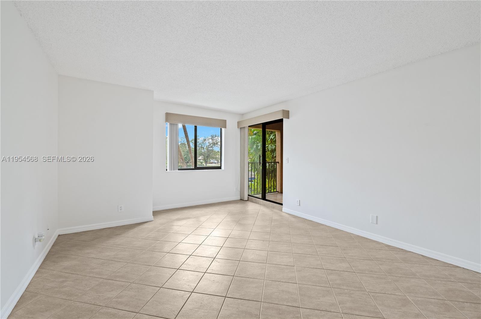 TARA GARDENS 1 CONDO - Residential