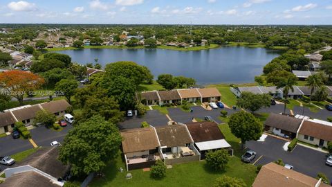 Tiny photo for 5103 SW 138th Ave Cir, Miami, FL 33175 (MLS # A12026804)