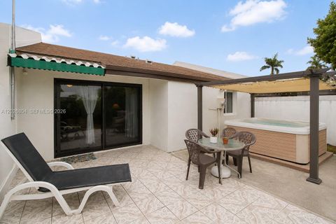 Tiny photo for 5103 SW 138th Ave Cir, Miami, FL 33175 (MLS # A12026804)
