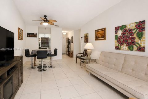 Tiny photo for 5103 SW 138th Ave Cir, Miami, FL 33175 (MLS # A12026804)