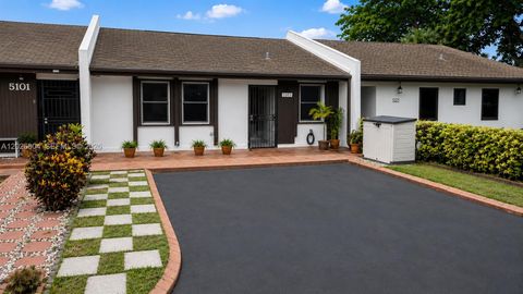 Tiny photo for 5103 SW 138th Ave Cir, Miami, FL 33175 (MLS # A12026804)