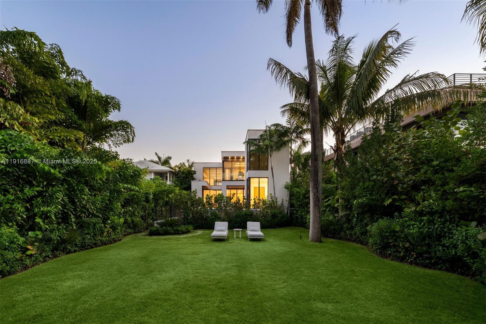 AQUA MARINE - Residential