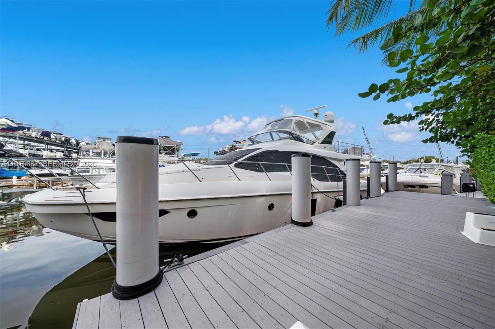 AQUA MARINE - Residential