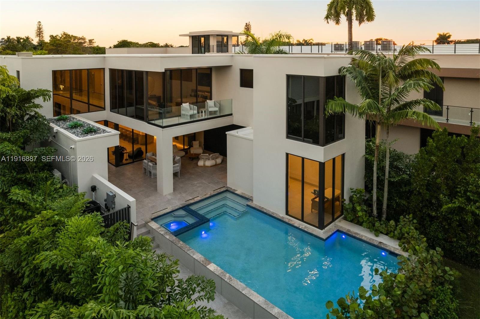 AQUA MARINE - Residential