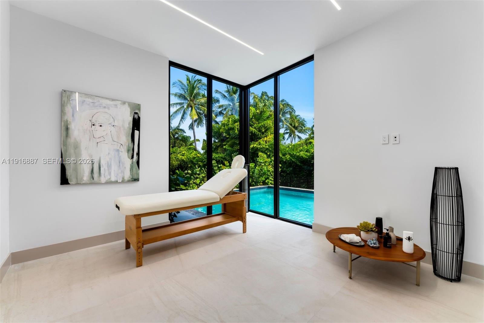 AQUA MARINE - Residential