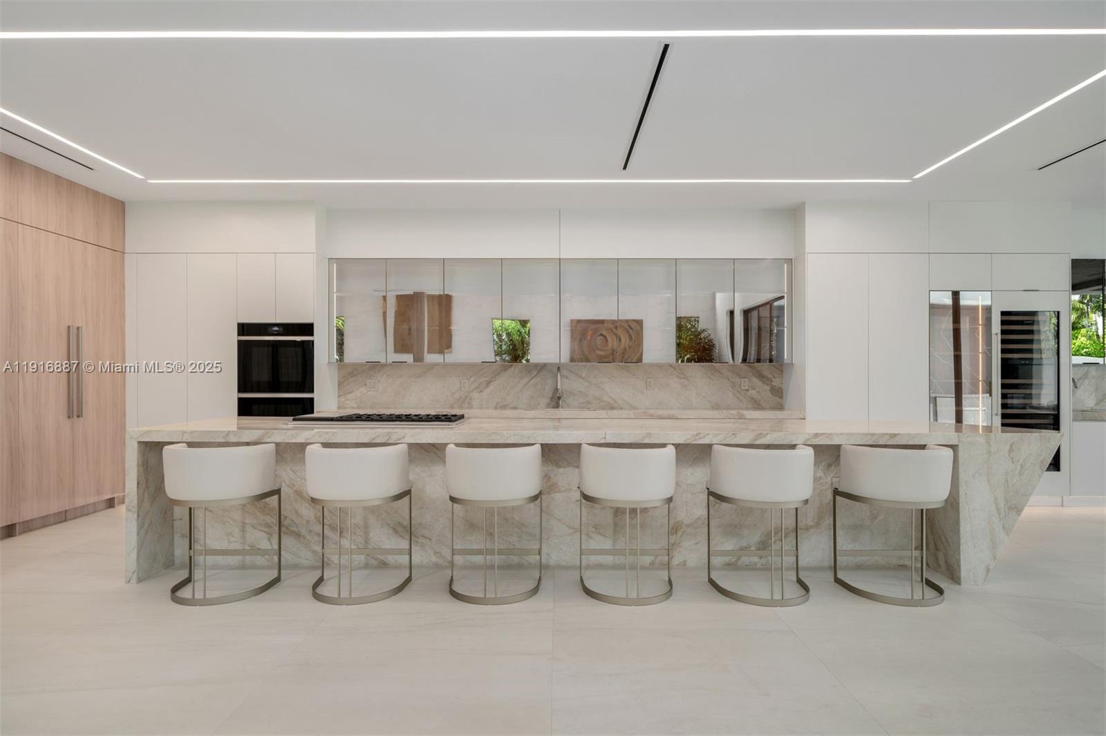 AQUA MARINE - Residential