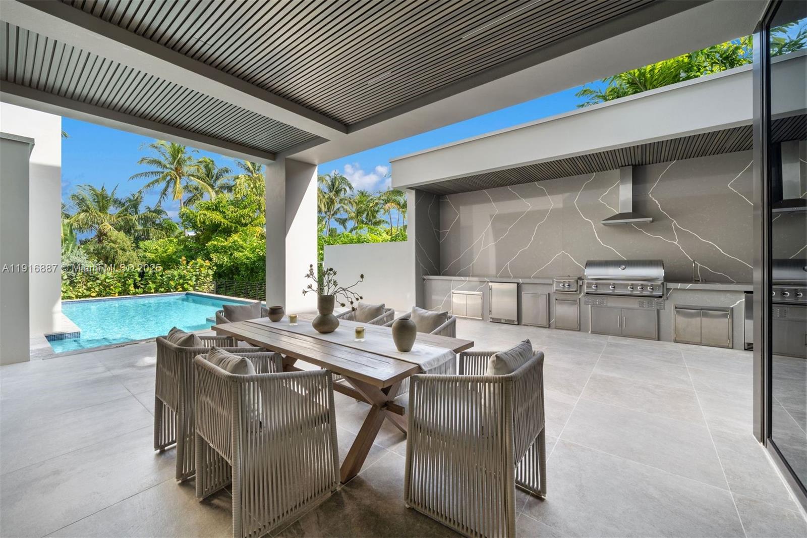 AQUA MARINE - Residential