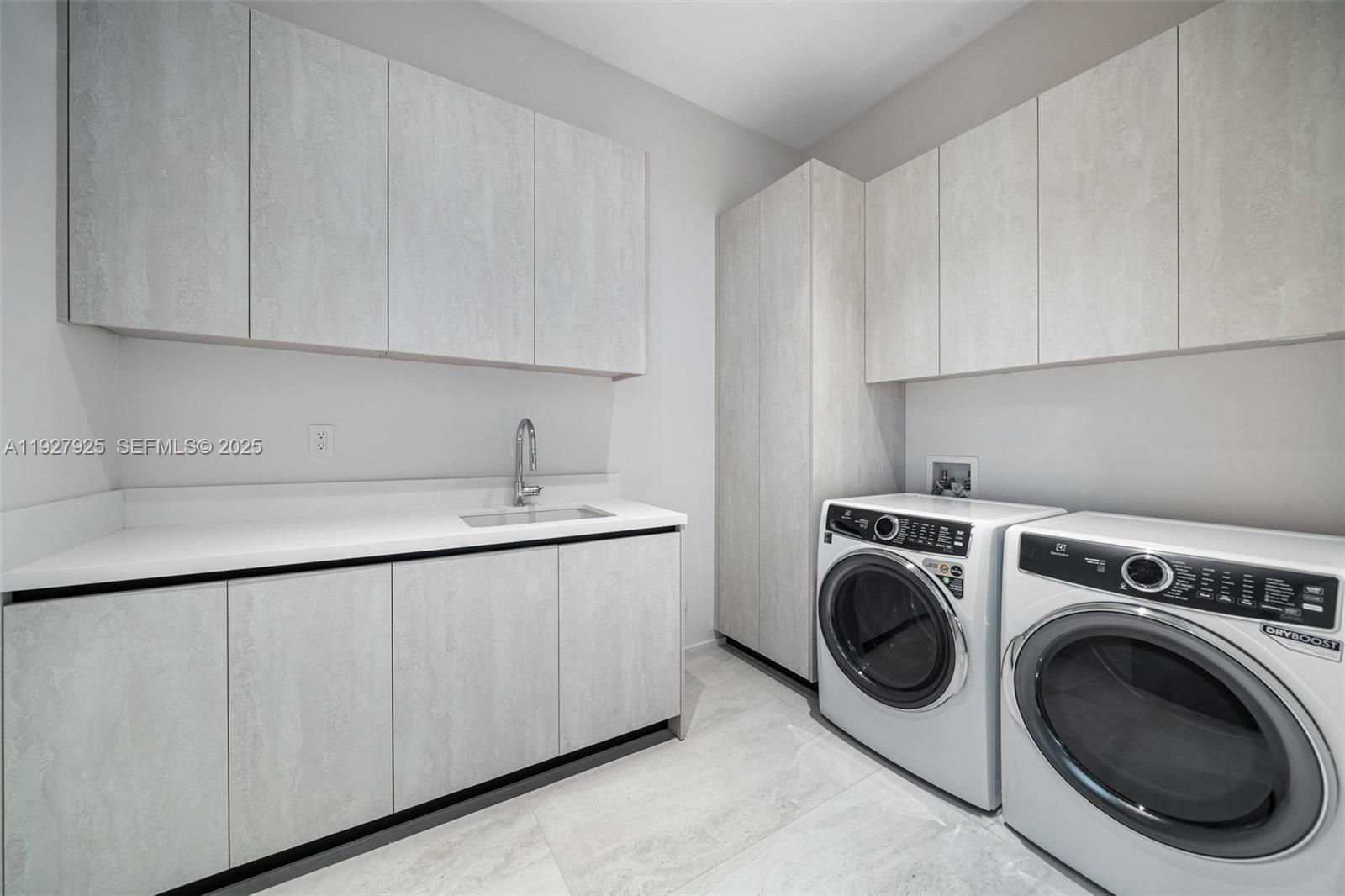 SECOND AMD PLAT OF NORMAN - Residential