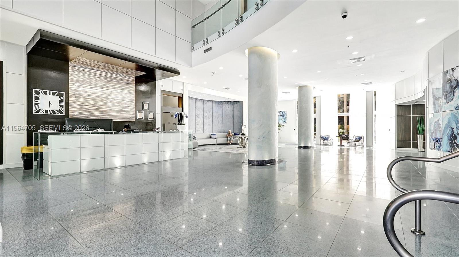 VENTURE AT AVENTURA EAST - Residential Lease