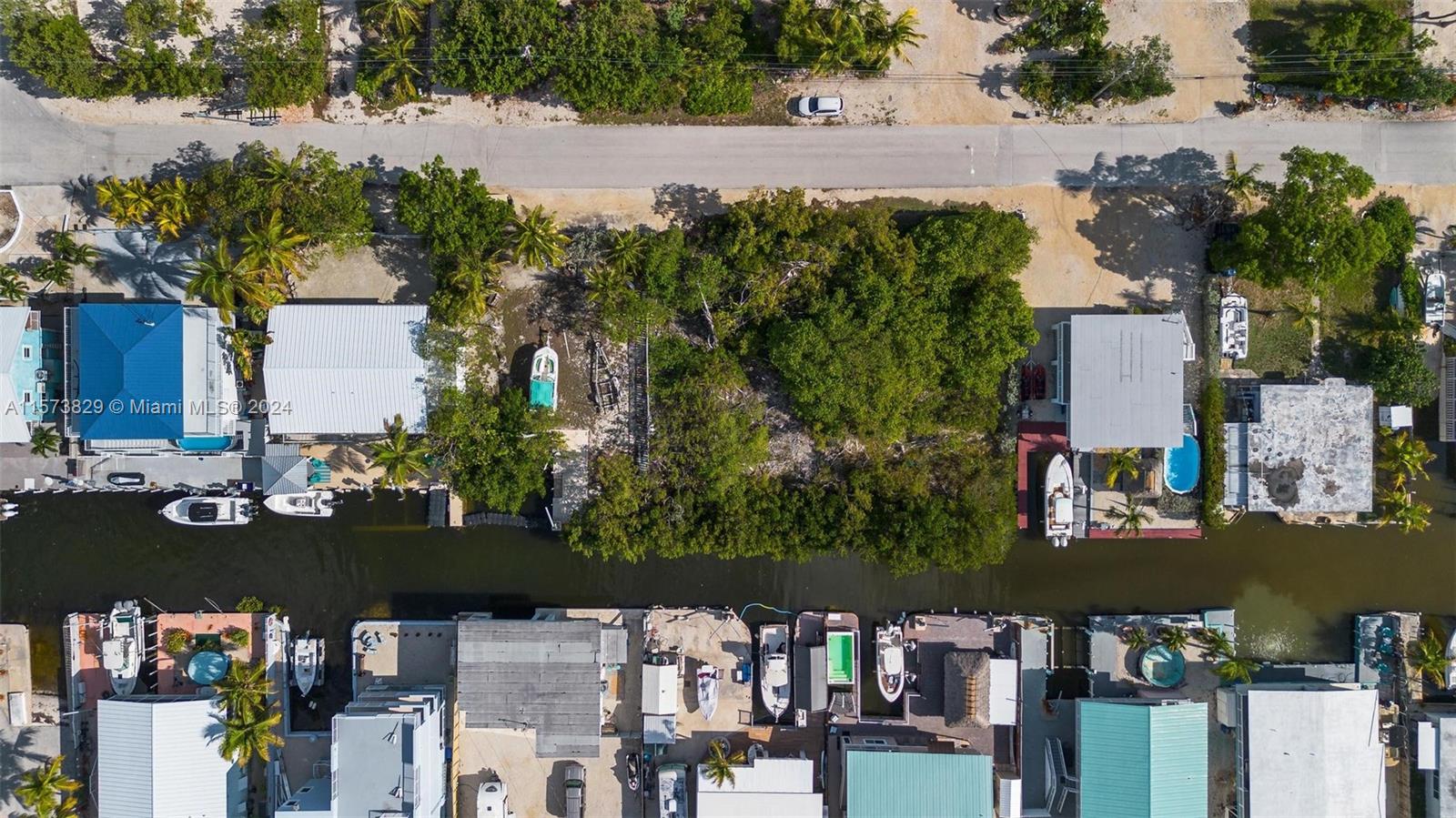 KEY LARGO BEACH - Land