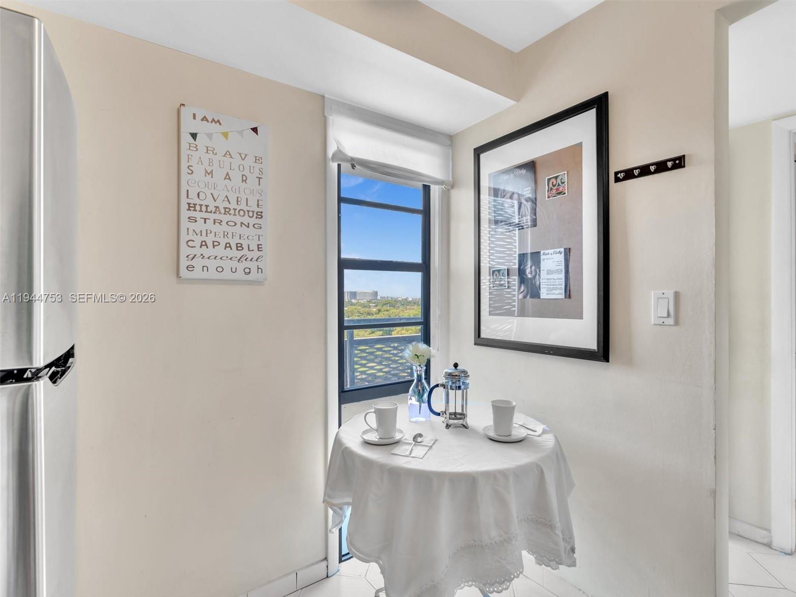 BISCAYA IV CONDO - Residential