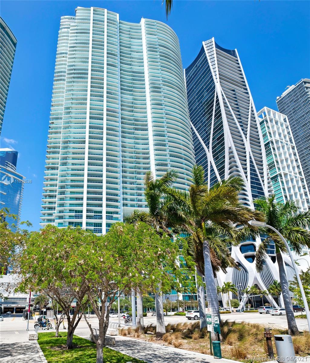 900 BISCAYNE BAY CONDO - Residential