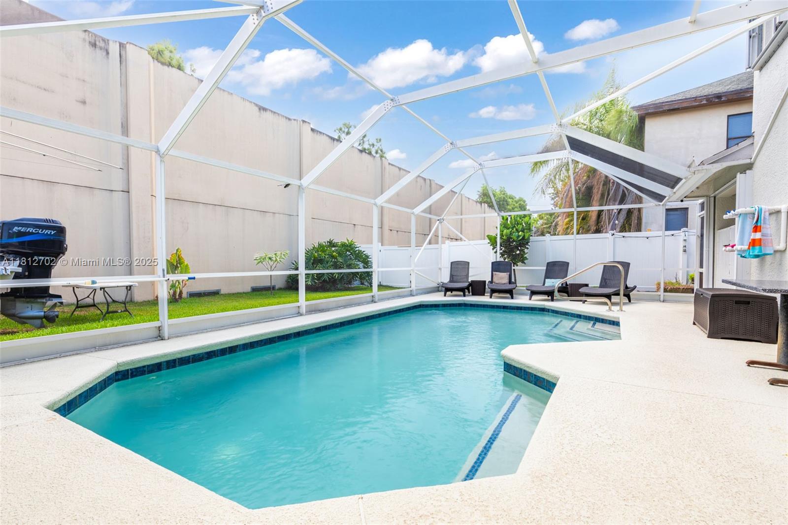 NORTH PALM BEACH HEIGHTS - Residential