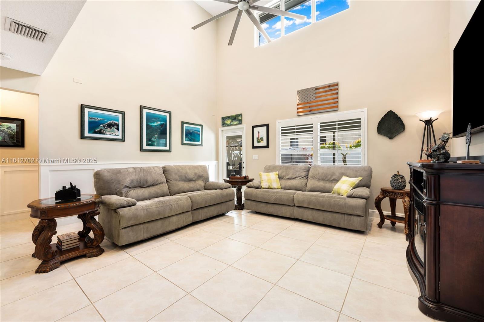 NORTH PALM BEACH HEIGHTS - Residential