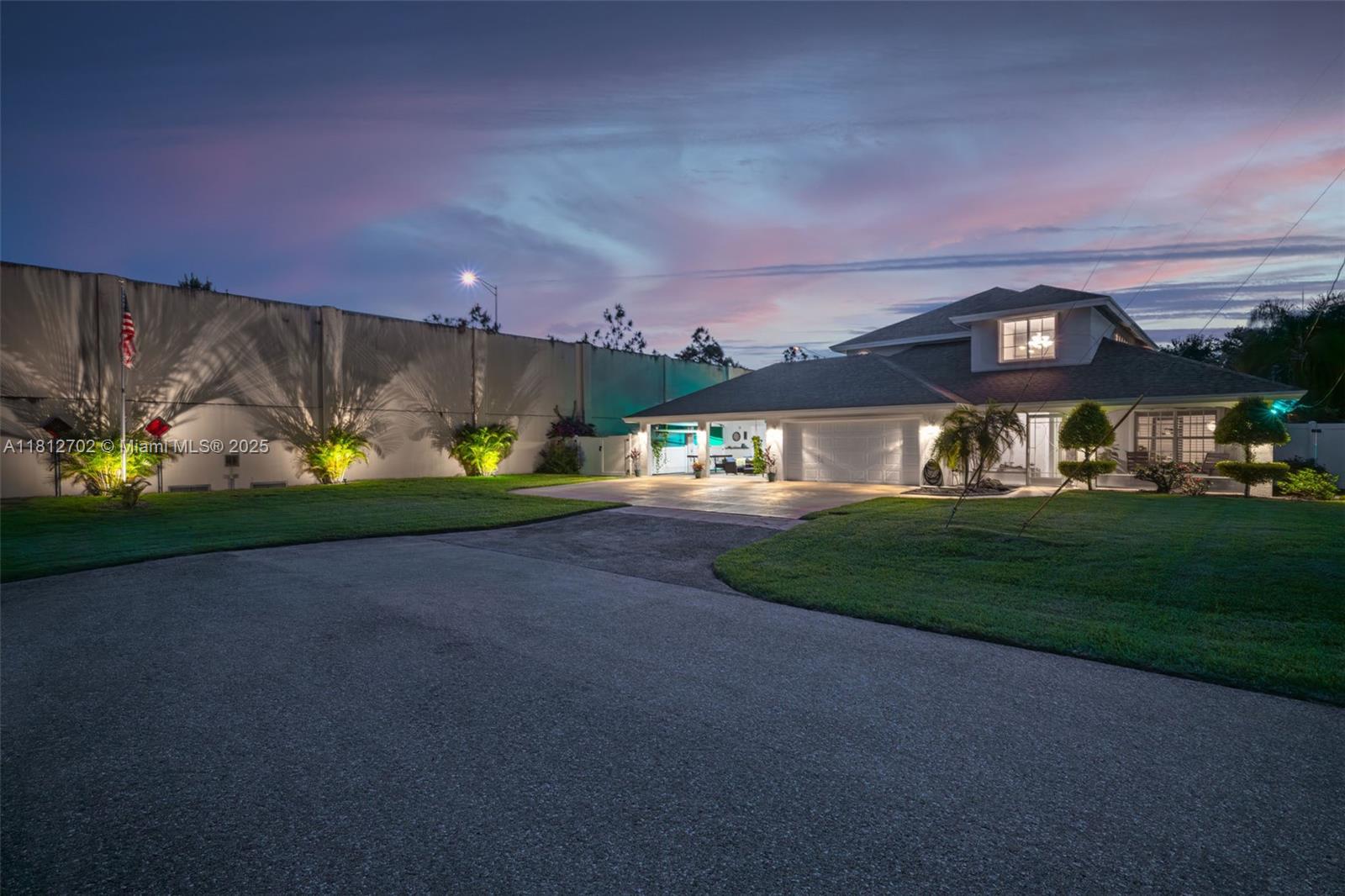 NORTH PALM BEACH HEIGHTS - Residential
