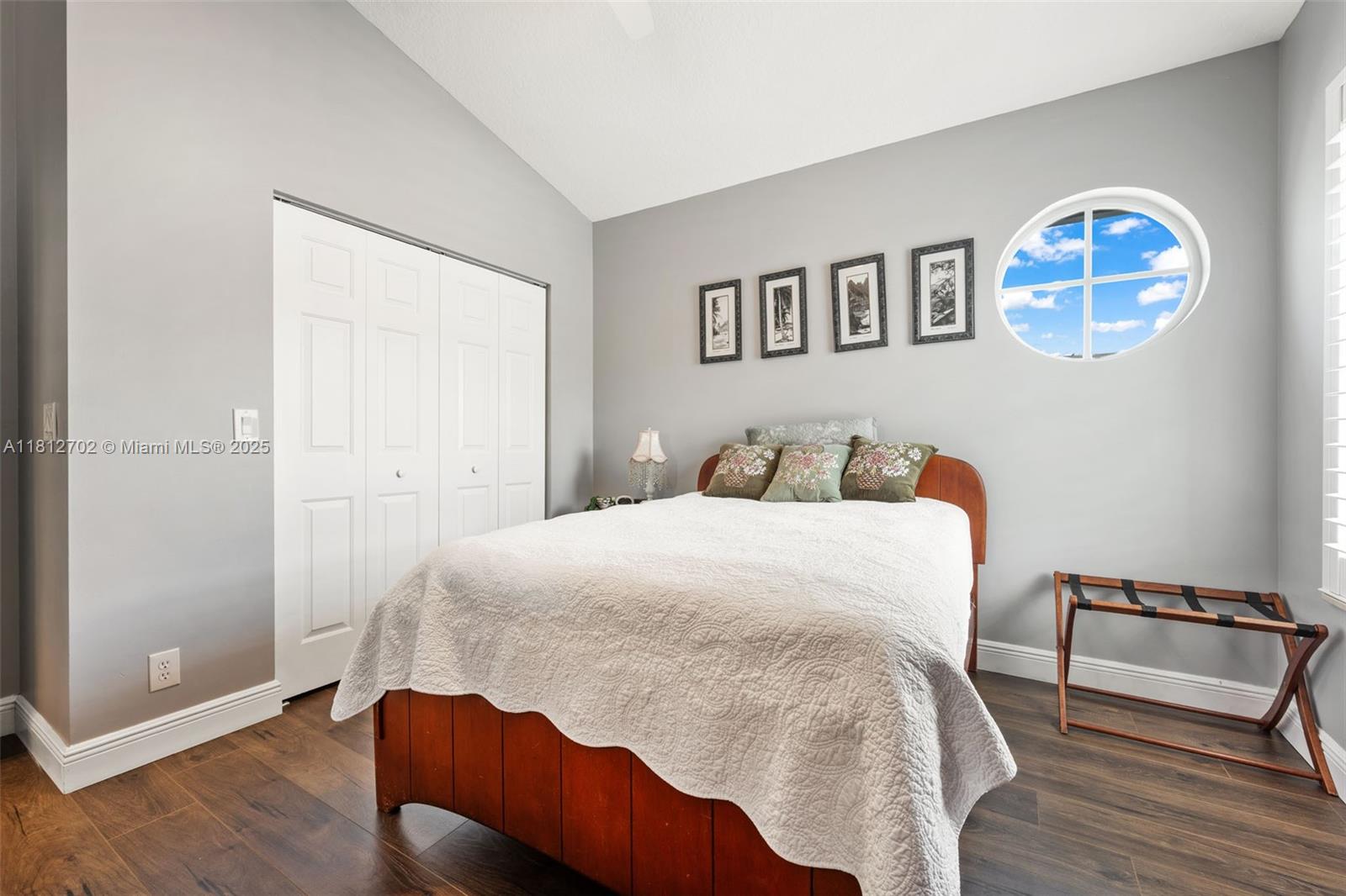 NORTH PALM BEACH HEIGHTS - Residential
