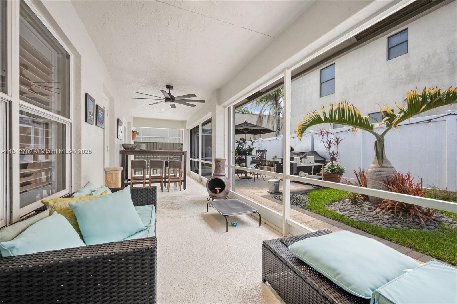 NORTH PALM BEACH HEIGHTS - Residential