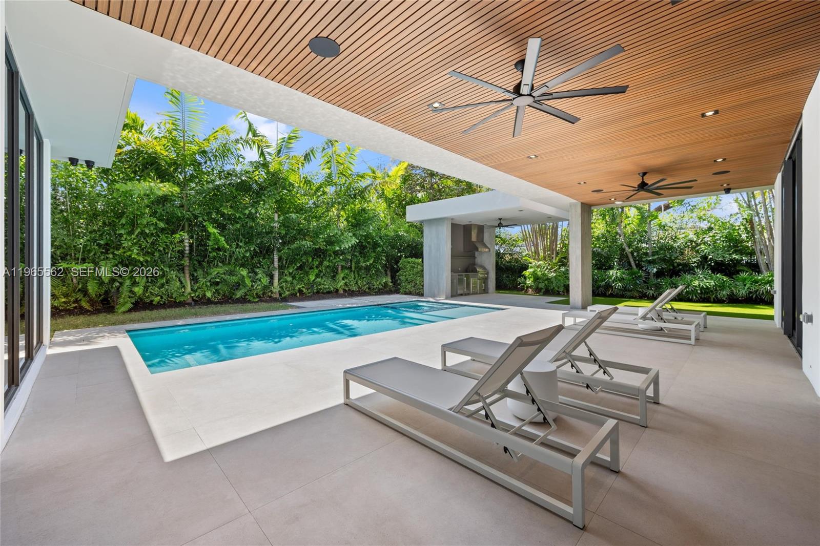 BAY HEIGHTS - Residential