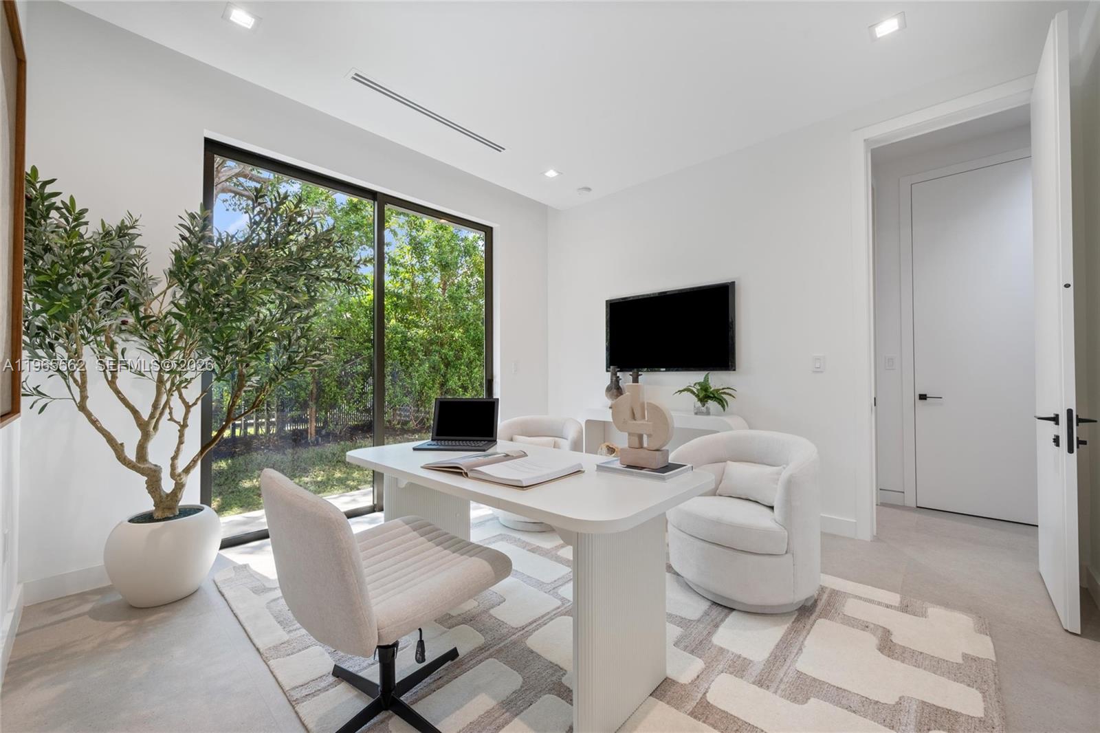 BAY HEIGHTS - Residential