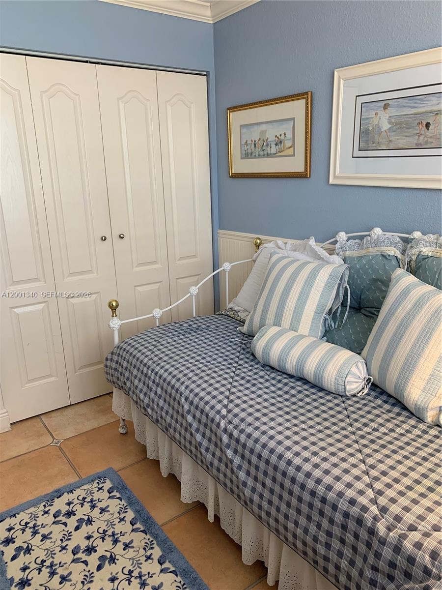 CLUB ATLANTIS CONDO - Residential Lease