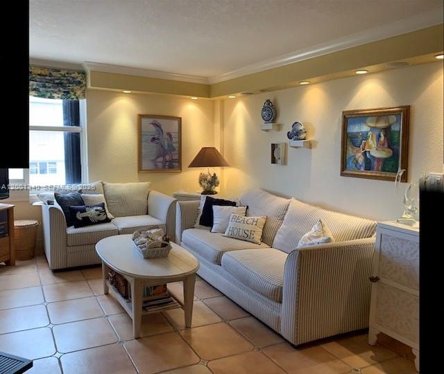 CLUB ATLANTIS CONDO - Residential Lease