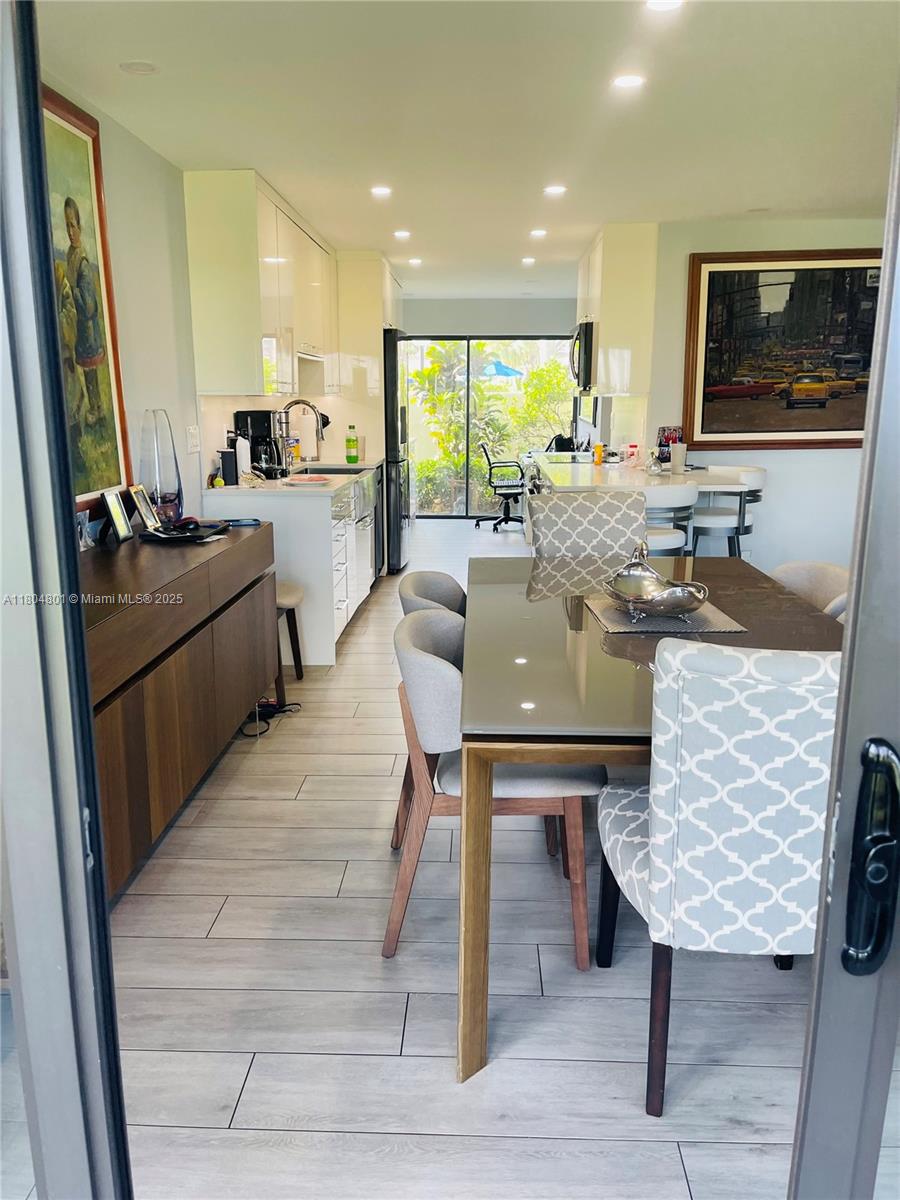 GARDENS OF LAKEWOOD CONDO - Residential